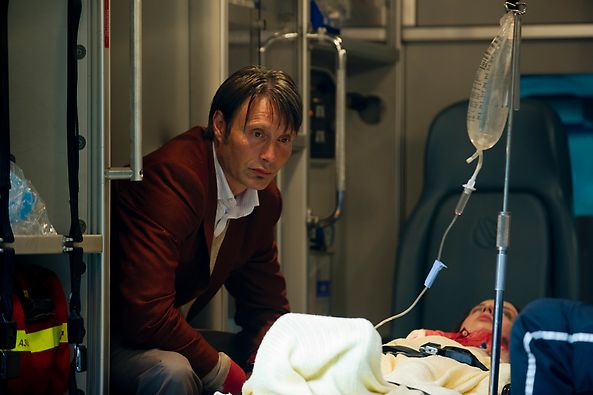 File:1x01 HannibalAndAbigail.jpg