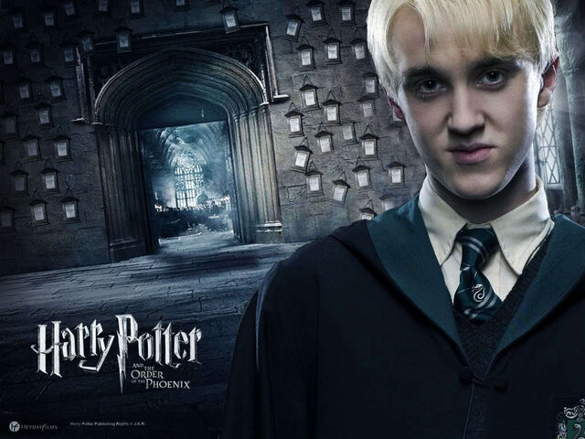 Dosya:Draco-Malfoy-draco-malfoy-13068279-1024-768.jpg