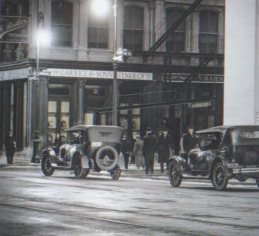File:BroadwayBarclayIntersection.jpg