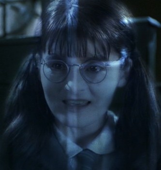 Fil:Moaning myrtle hpcs.jpg