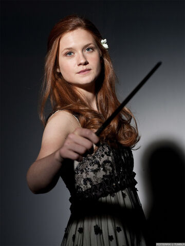 Dosya:Ginny-weasley.jpg