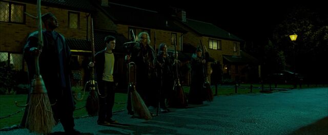 File:Advance Guard.jpg