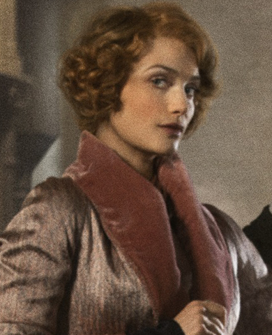 File:Queenie Goldstein.png