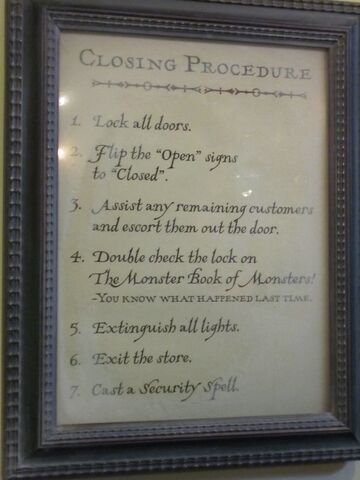 File:Closing procedure.jpg