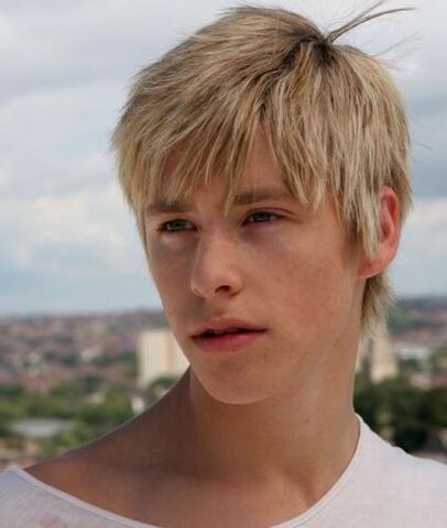 File:Lysander Scamander.jpg