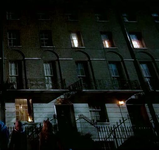 File:13 Grimmauld Place 1.jpg