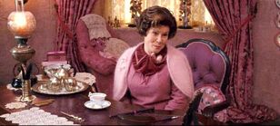 830px-Umbridge Office.jpg