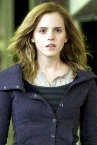 File:Hermione DH.jpg