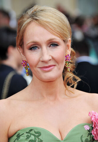 File:Jkrowling.jpeg