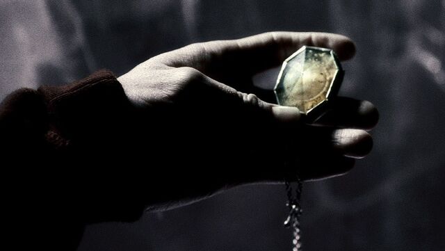 File:Fake Horcrux Locket.jpg