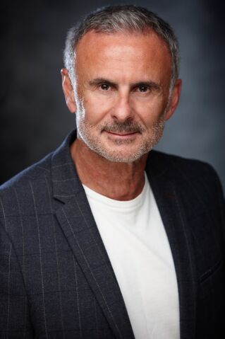 File:Rob Vowles.jpg