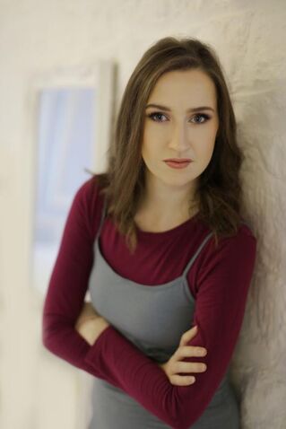 File:Anna Sharpe-Jones.jpg