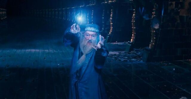 Bestand:830px-2007-07-18-hpdumbledore.jpg