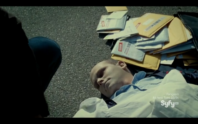 File:Dead letter carrier.png
