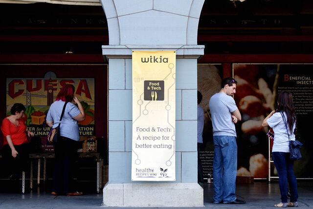 File:Food and tech 002.jpg
