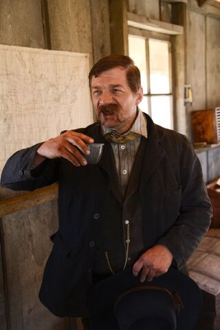 File:Hell-on-wheels-dick-b.jpg