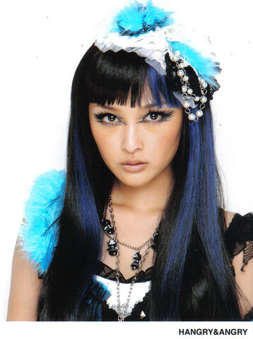 File:Ishikawa Rika 21601.jpg