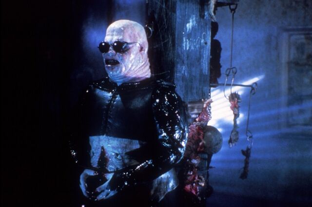 File:Pacte-hellraiser--87-02-g.jpg
