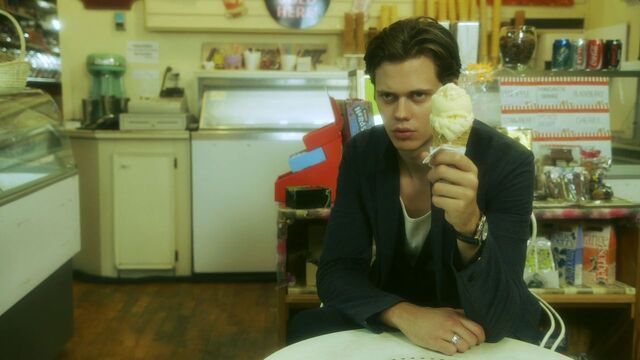 File:Hemlockgrove101-001.jpg