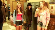 Tumblr ms2ro1aFKR1rjrfw0o1 500