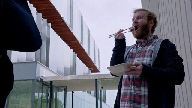 File:1X04 Quentin eating.jpg