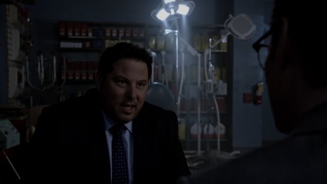 File:1x08 Matt and Noah.jpg