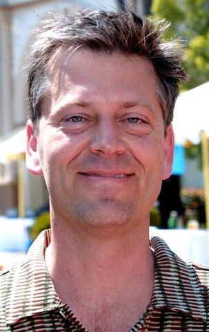 Archivo:Craig Bartlett.jpg