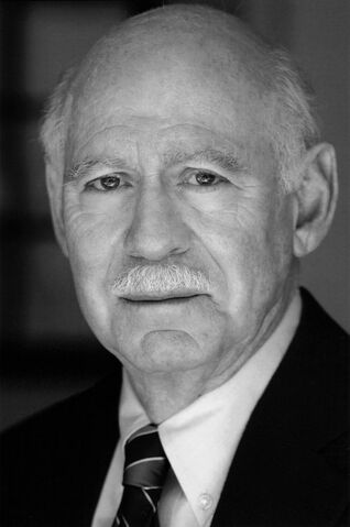 File:Castcrew alan oppenheimer image01.jpg