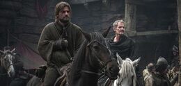 Jaime y Qyburn HBO.jpg