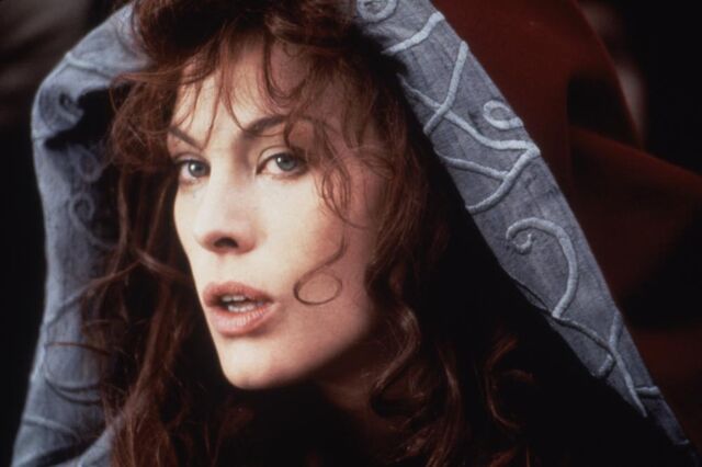 File:Sarah.jpg
