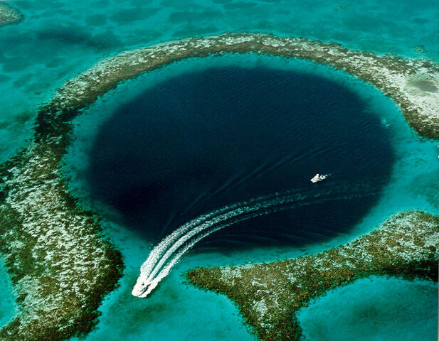 File:Blue Hole Great.jpg