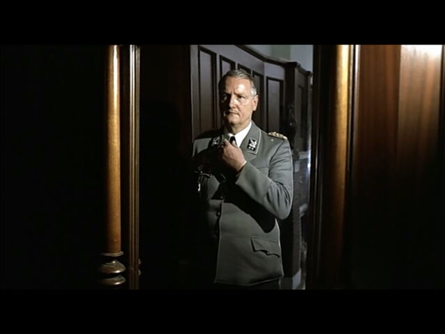File:Grawitz Mirror.jpg