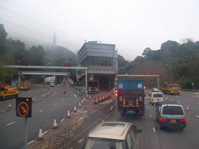 檔案:LRT1-T2-WO(STE)1.jpg