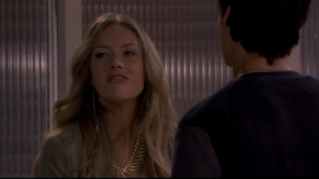 File:Chloetyler161.png