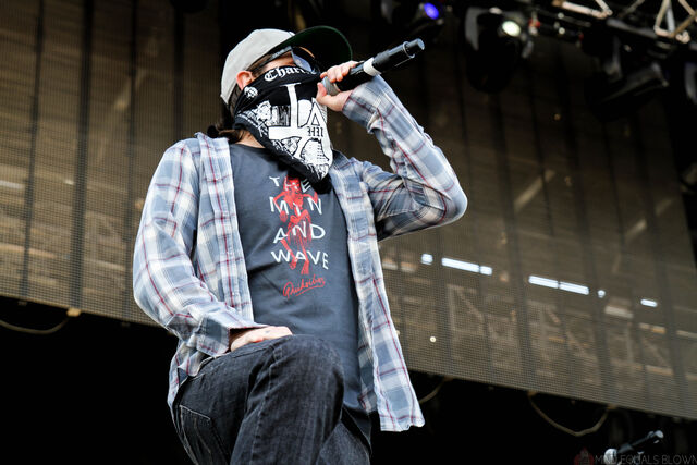 File:Charlie Scene (16).jpg