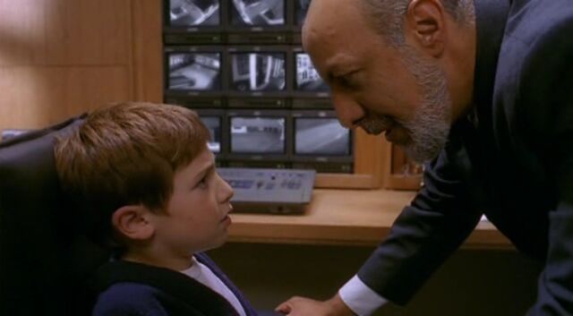 File:Home-alone-4-kevin-and-prescott.jpg
