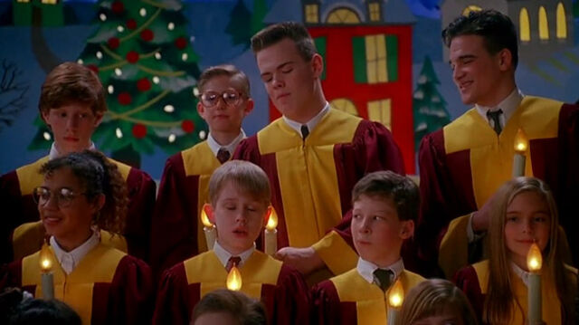 File:Buzz vs kevin.jpg
