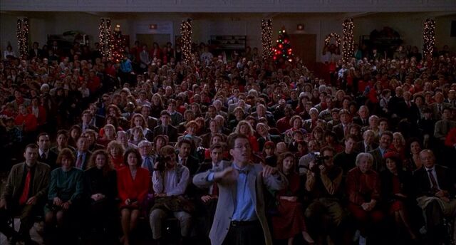 File:Home Alone 2 Christmas pageant.jpeg