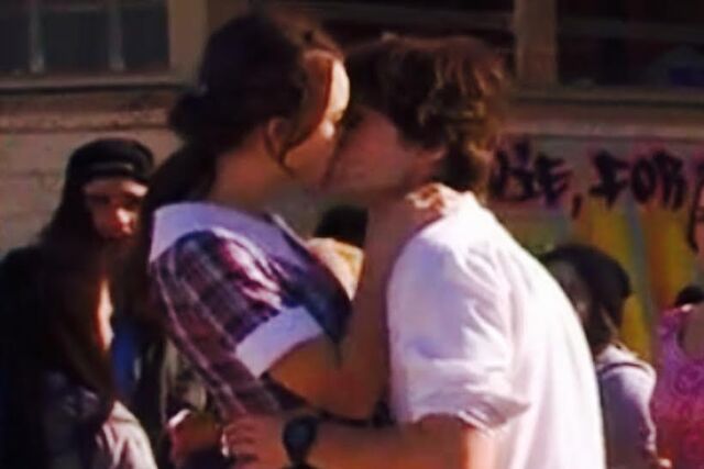 File:Josh & Evelyn 180.jpg