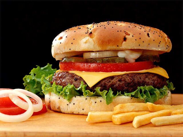 Archivo:Hamburguesa3.jpeg
