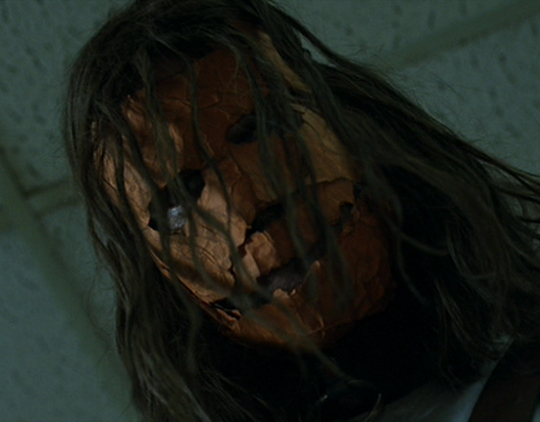 File:MichaelPumpkinMask.jpg