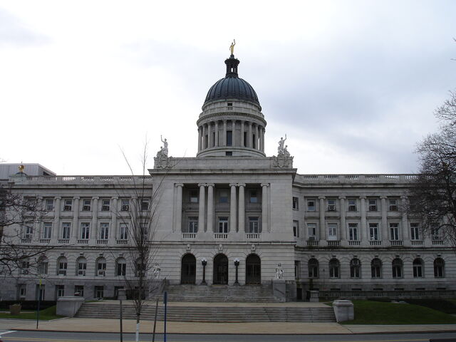 File:BergenCountyCourtHouse2.jpg