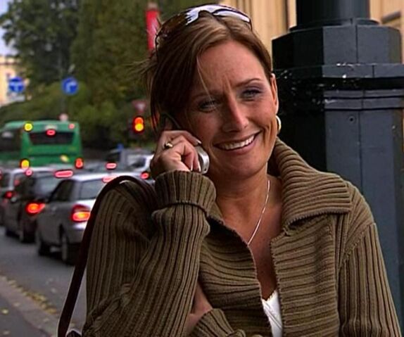 Fil:Alexandra, sesong 15.jpg