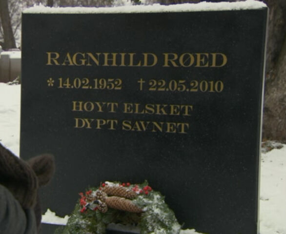 Fil:Ragnhildsgrav.jpg