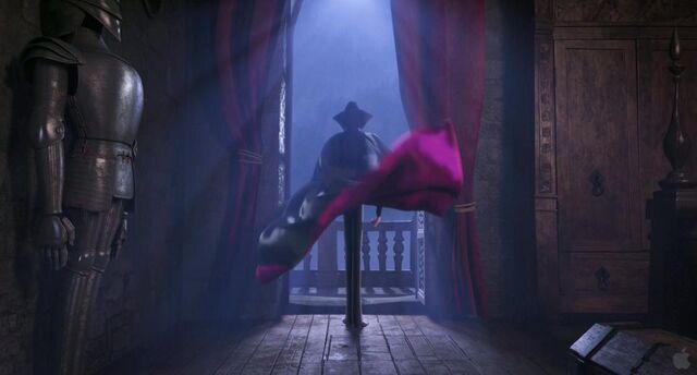 File:Drac window cape.jpg