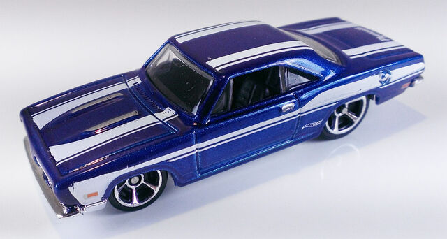 File:68PlymouthBarracudaFSX6999.jpg