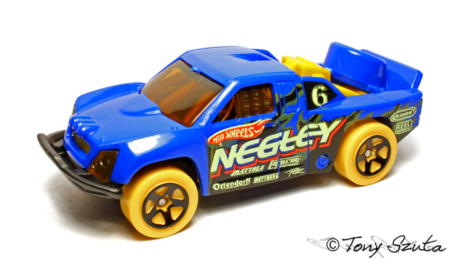 File:Off track blue.png