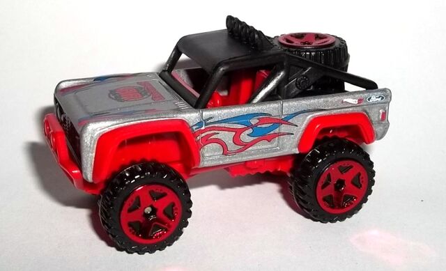 File:HW-2015-121-Custom Ford Bronco-HotTrucks.jpg