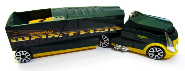 File:Pavement Pounder 47183 01.jpg