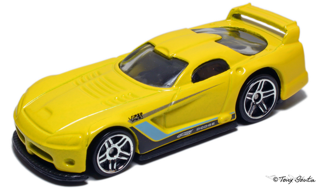 File:Dodge viper gtsr yellow.png